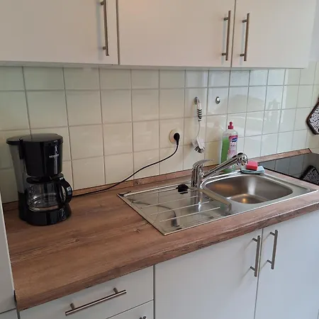 Berg-domizil Mit Eigenem Fahrradkeller Und Parkplatz, Inklusive Bettwaesche Und Handtuechern Appartement